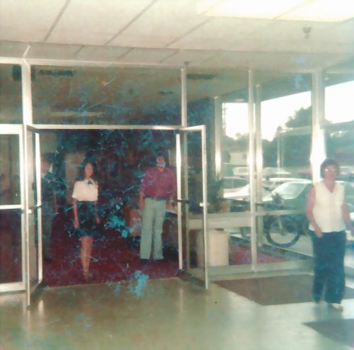 Dort Mall Cinema - Entrance